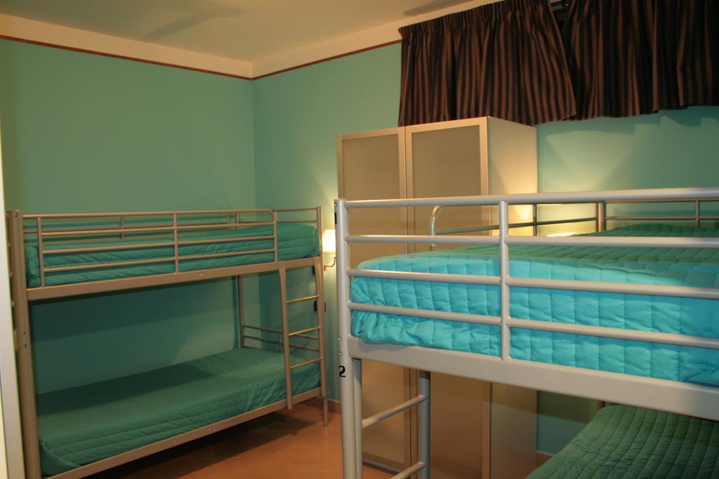 Ulisse Deluxe Hostel Półwysep Sorrentyński Zewnętrze zdjęcie